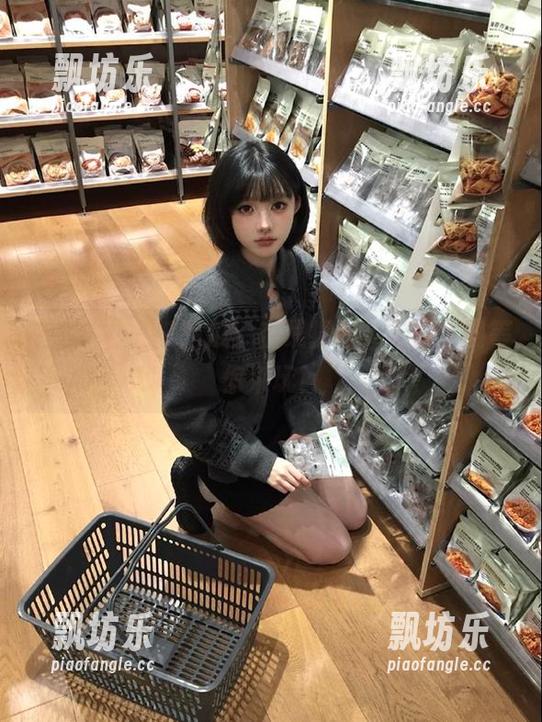17吃瓜 17吃瓜:在线报名,吃瓜大赛等你来玩!
