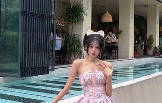 17吃瓜网苹果版:吃瓜、看帖、爽到飞起来的快乐体验!