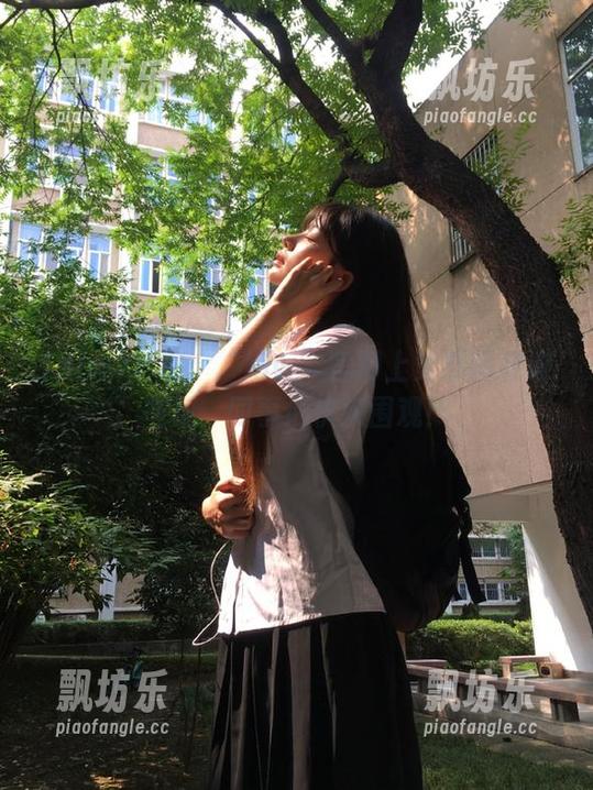hlw 官宣:“hlw”官网上竟然藏着这些瓜,同事们快来围观!