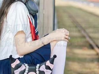 www吃瓜网背后的故事,让你永不迷路在混乱的热点中!