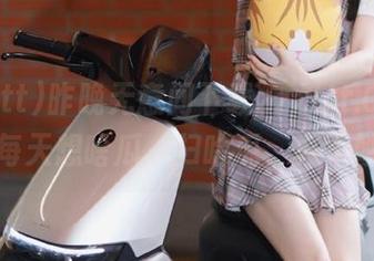 昨晚无意间下载zzzttt.03,现在每天想啥瓜、扫啥瓜,真不妙!