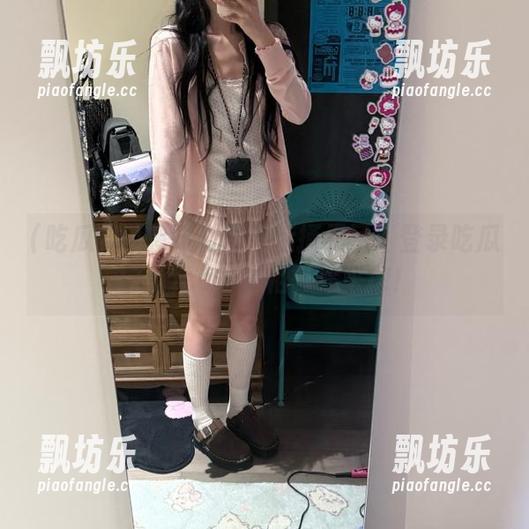 吃瓜17 想知道谁背后捅刀了?登录吃瓜17cgcc,真相等你来挖!