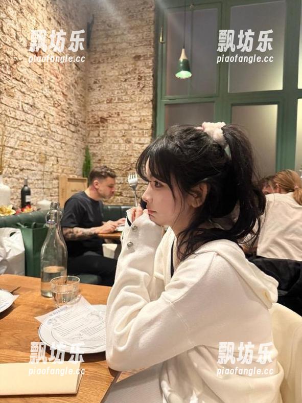娱乐718 今天观看了哪些奇葩瓜?别忘了,娱乐718在线里撕逼是门艺术!