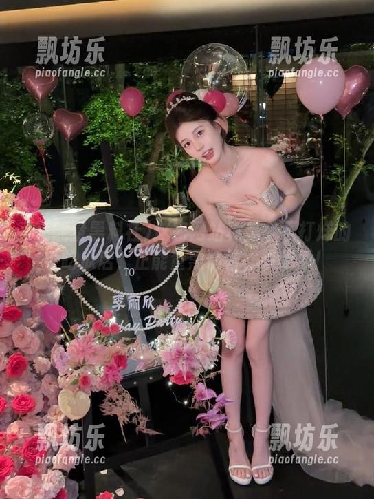 正能量黑料社 这家网站真是个不打烊的小吃瓜店,正能量黑料社,来吃瓜!