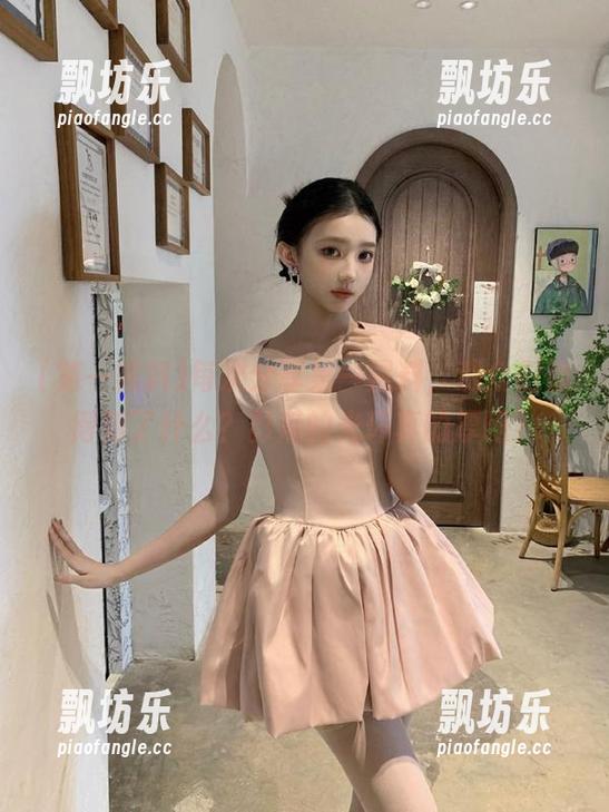 第一黑料 每次分享第一黑料,观众们都得到了什么?影后的光环真的厚吗?