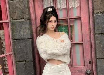 网曝黑料:这链接之后,你会想起谁?