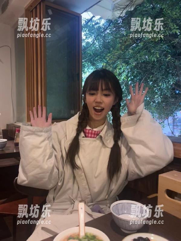 黑料不打烊 www.黑料不打烊?没问题,网页里的瓜我吃得津津有味!