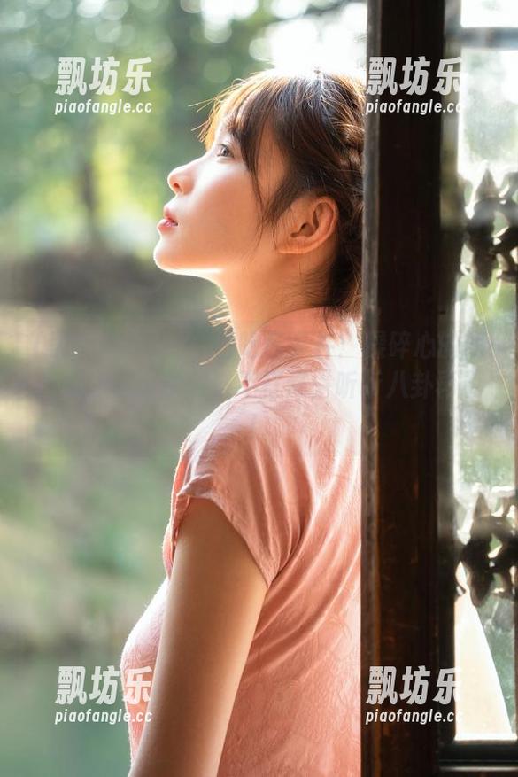 黑料不打烊 今日吃瓜事件:操碎心的明星们,快登录黑料不打烊,听听八卦再说!